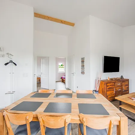 Tranquil In In The Eifel With Garden