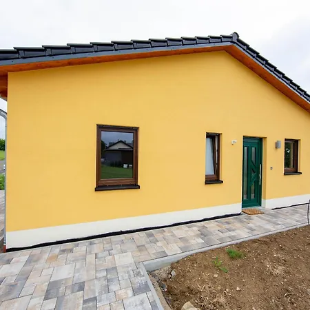Holiday home Tranquil In In The Eifel With Garden Filz