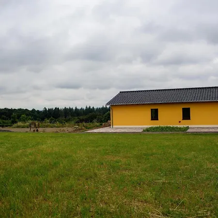 Tranquil In In The Eifel With Garden Filz