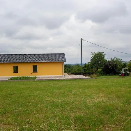 Casa vacanze Tranquil In In The Eifel With Garden *