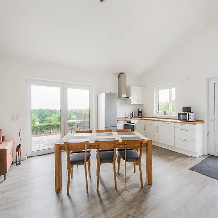 Ferienunterkunft Eifelruhe In Filz * Filz