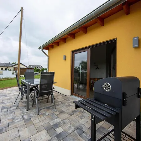 Ferienunterkunft Eifelruhe In Filz Tatil Evi Filz